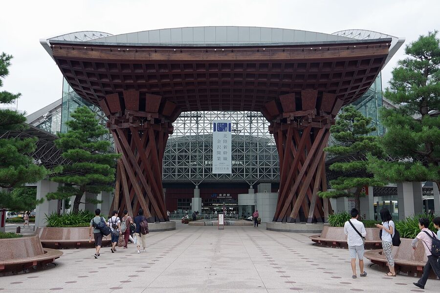 The Tsuzumi-mon drum gate at Kanazawa Station east entrance