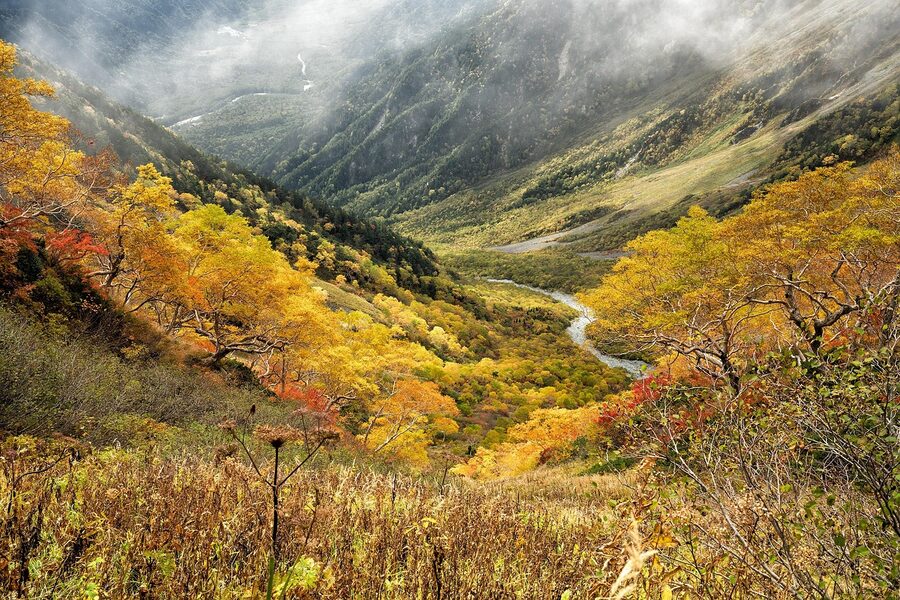 hokkaido alpine koyo for autumn travel guide