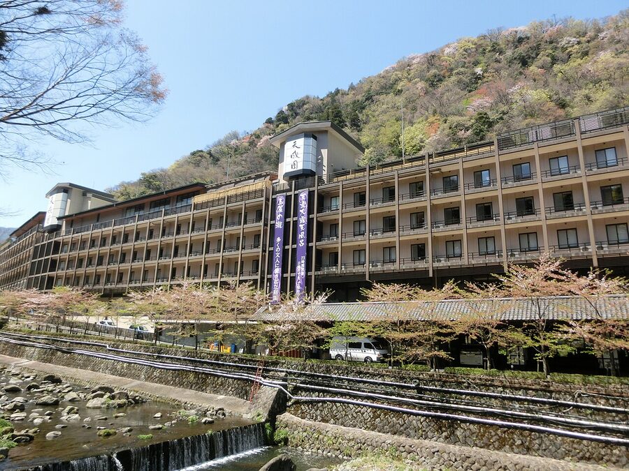 Tenseien ryokan exterior at Hakone Yumoto Onsen