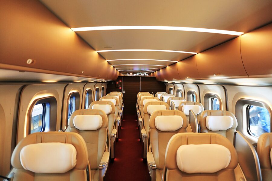 Hayabusa Gran Class cabin interior