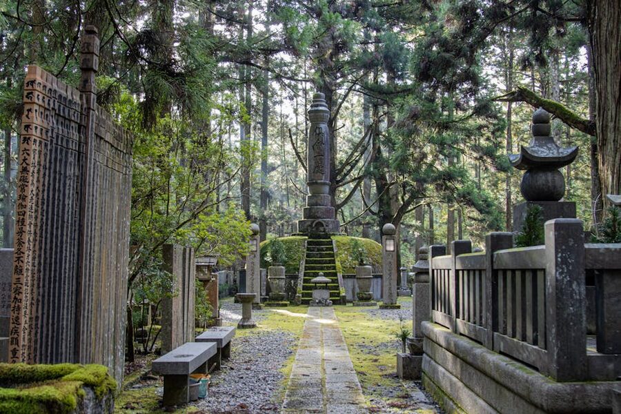 Okunoin cemetery at Koyasan with stone lanterns and cedar trees