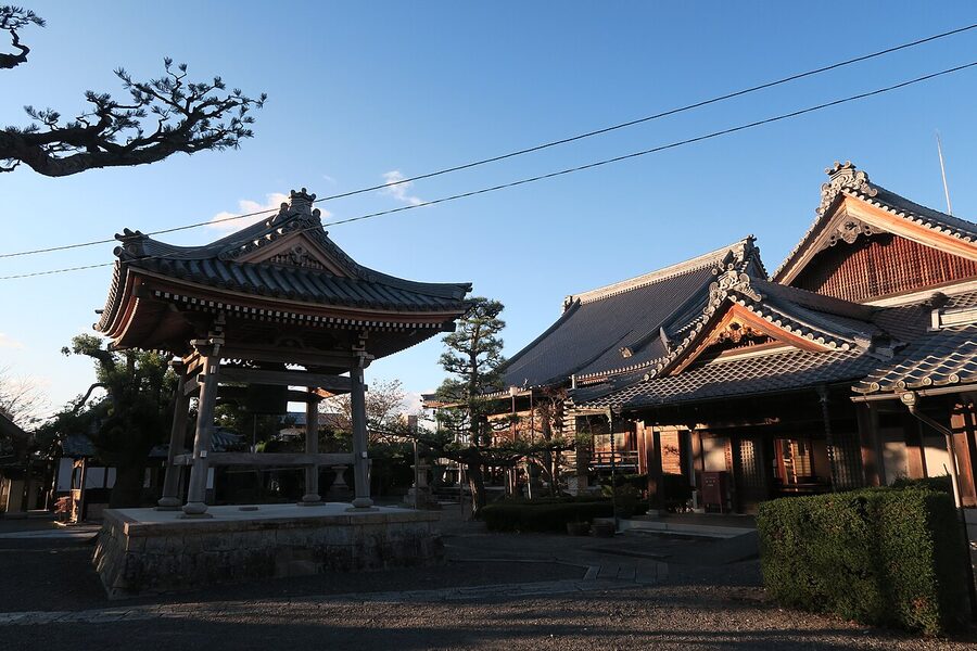 Daitoku-ji temple grounds Kyoto