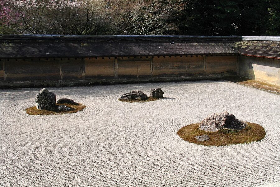 Ryoan-ji rock garden Kyoto Zen stones