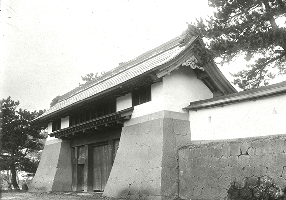 Matsumae Castle main gate with cherry trees