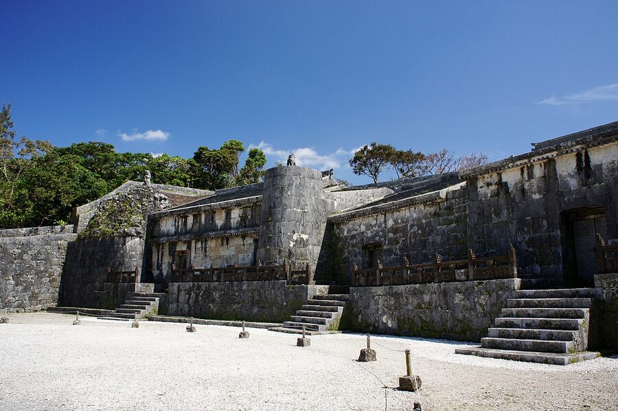 Tamaudun mausoleum chambers