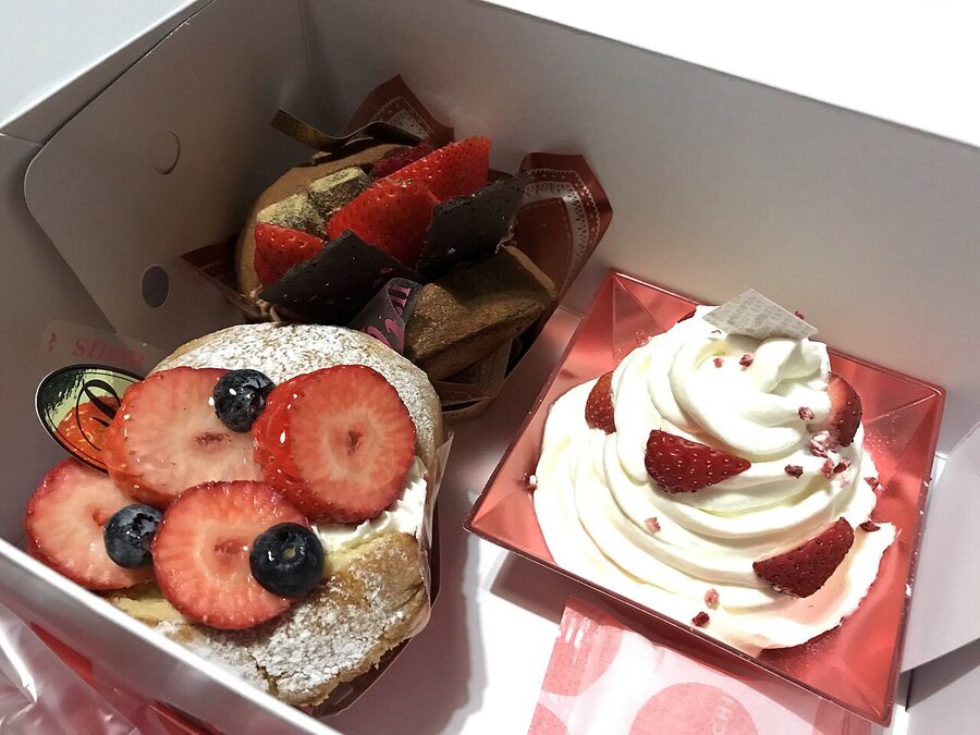 Japanese strawberry cream cake with whipped topping