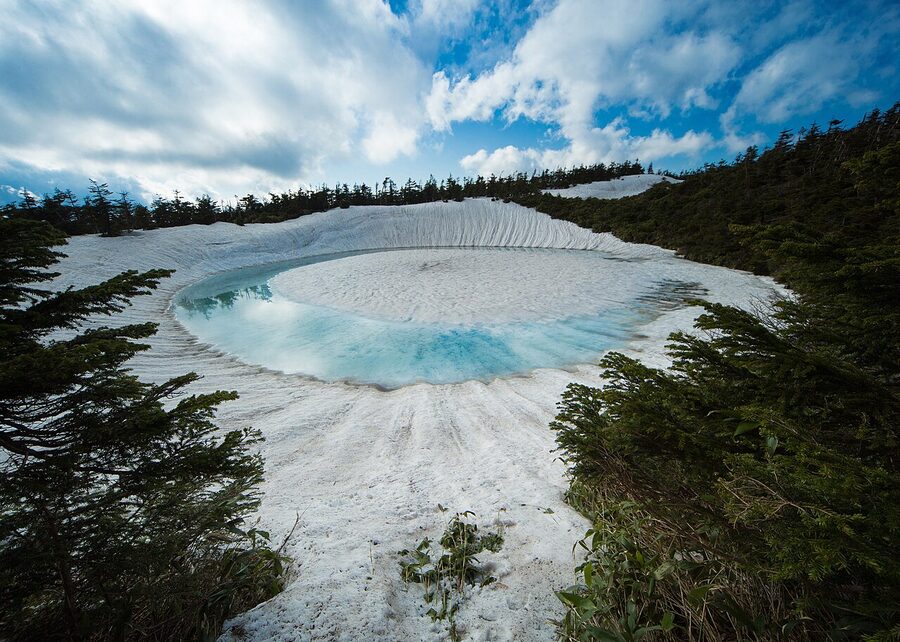 Hachimantai Dragon Eye snow-melt pool, Akita