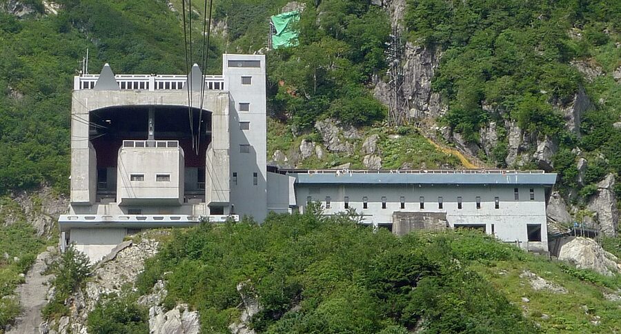 Daikanbo Station observation deck with views over the Northern Alps